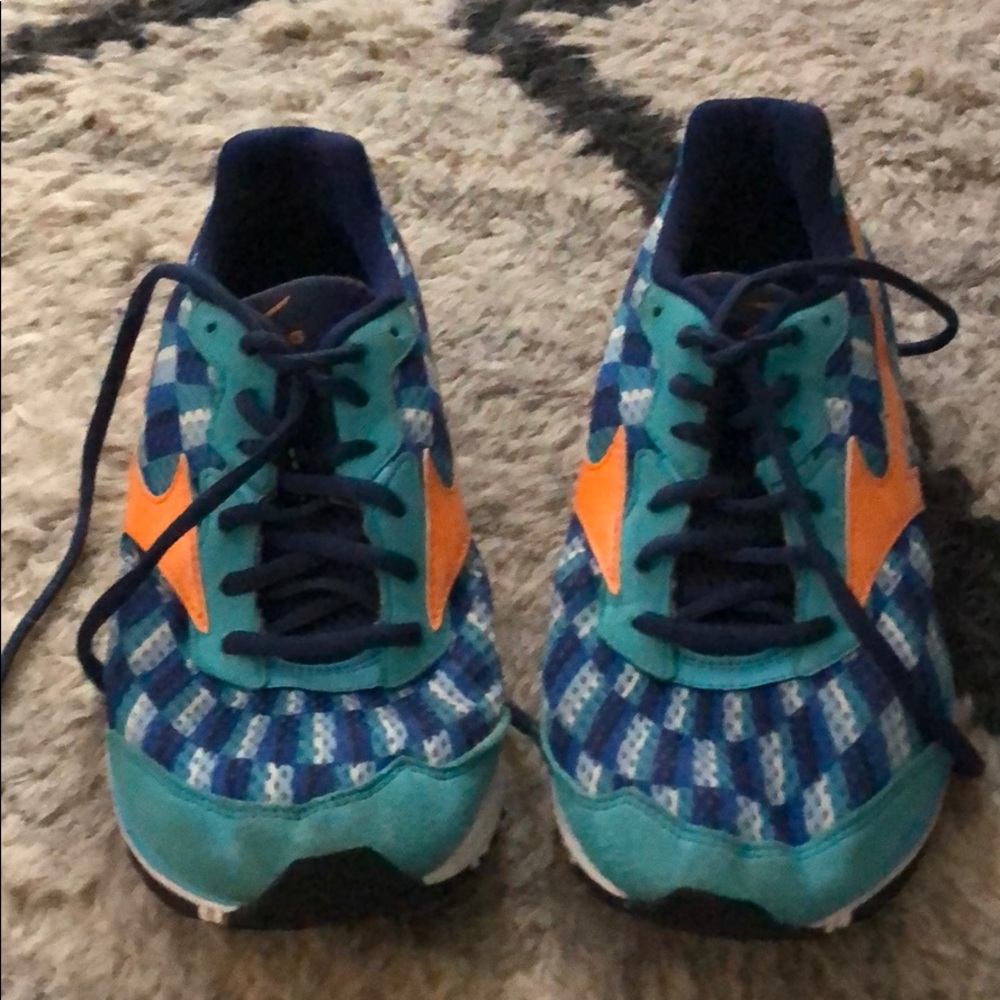 Like new mizuno running shoes sz 8.5